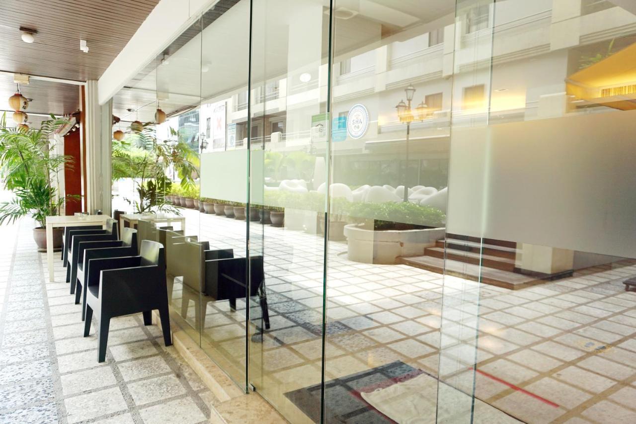 S33 Compact Sukhumvit Hotel Bangkok Esterno foto